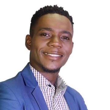 James Guerrier : Une voix engagée du journalisme haïtien au service de la société.